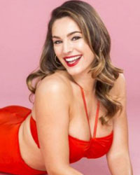 Kelly Brook